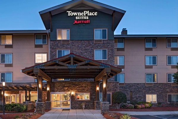 TownePlace Suites by Marriott Fayetteville Cross Creek image 1